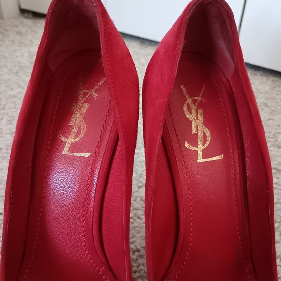 Yves Saint Laurent Tribtoo Red Suede Leather Pumps - 7.5 - Picture 6 of 12